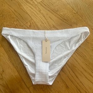 Eberjey waves swim bottom